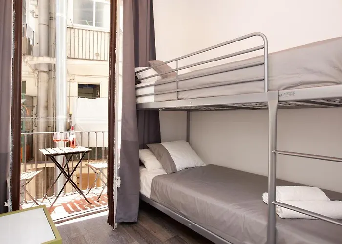 Ab Paral-Lel Spacious Apartments Apartment *