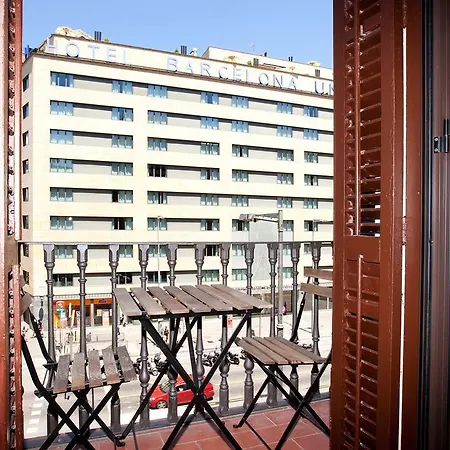 Ab Paral-Lel Spacious Apartments