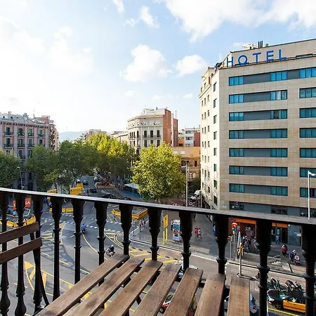Ab Paral-Lel Spacious Apartments *
