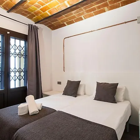 Ab Paral-Lel Spacious Apartments *